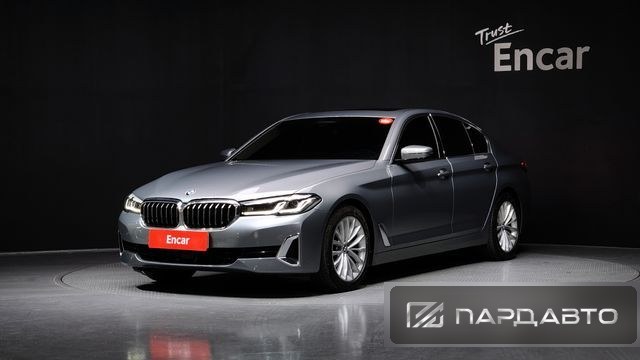 BMW 5 Series (G30)