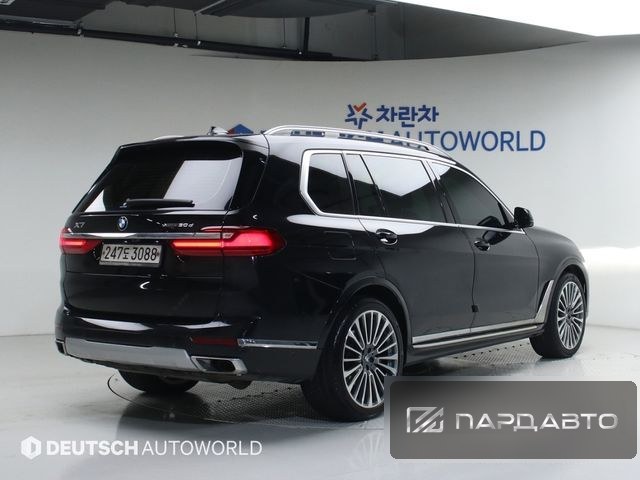 BMW X7 (G07)