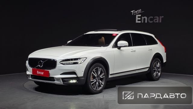 Volvo V90 Cross Country