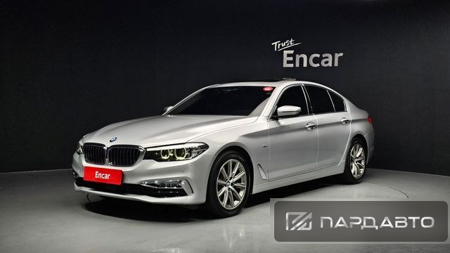 BMW 5 Series (G30)