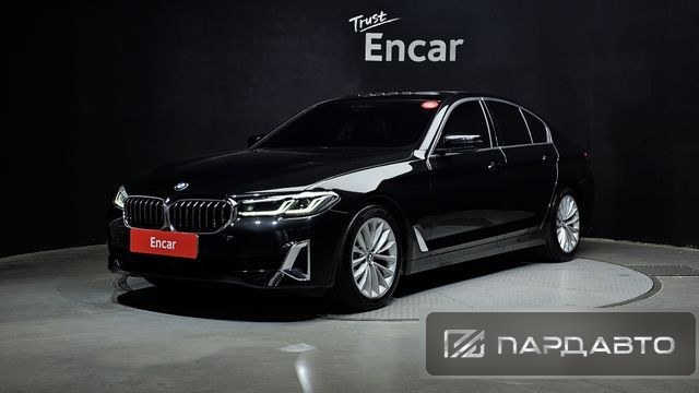BMW 5 Series (G30)