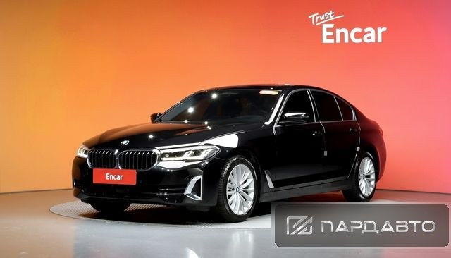 BMW 5 Series (G30)