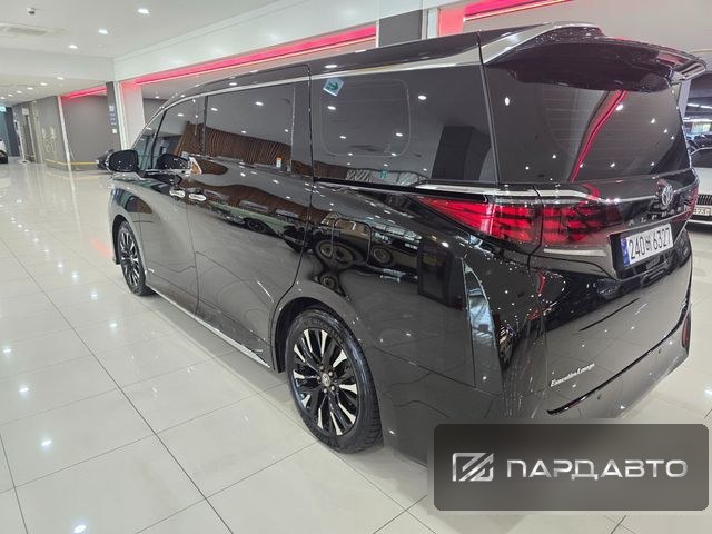 Toyota Alphard (AH40)