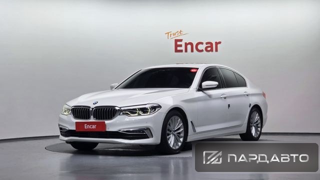 BMW 5 Series (G30)