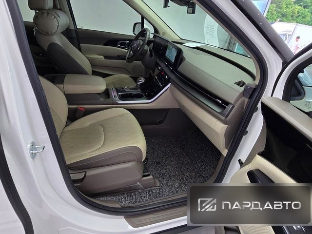 Kia Carnival (KA4)