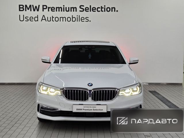 BMW 5 Series (G30)