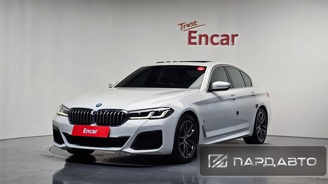 BMW 5 Series (G30)