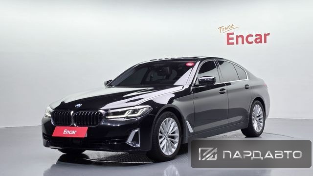 BMW 5 Series (G30)