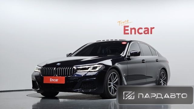 BMW 5 Series (G30)