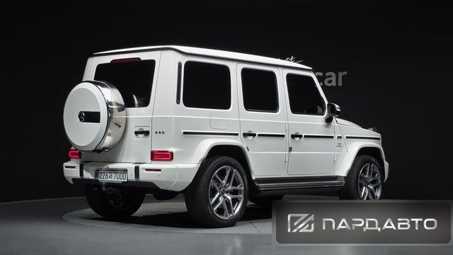 Mercedes-Benz G-Class (W465)