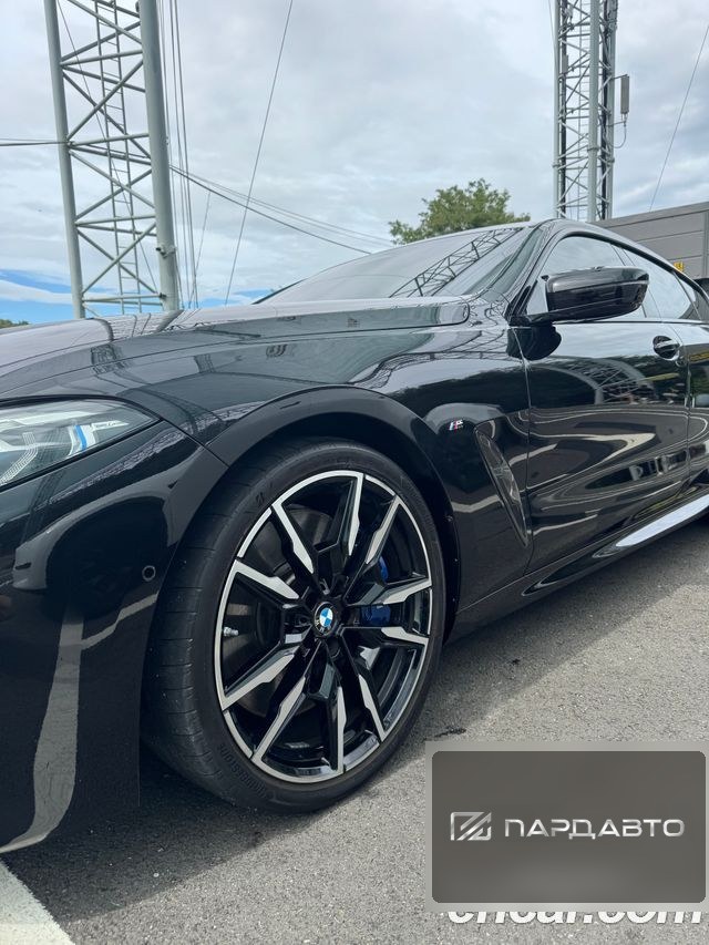 BMW 8 Series (G15)