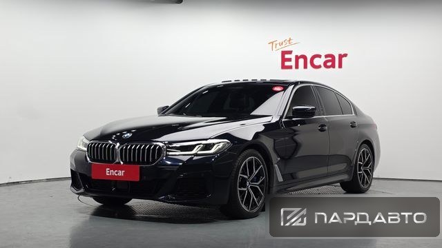 BMW 5 Series (G30)