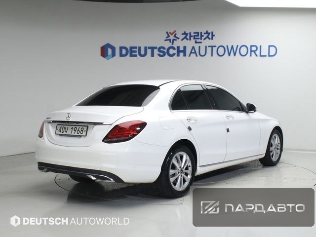 Mercedes-Benz C-Class (W205)