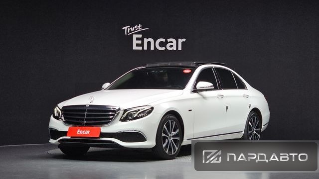 Mercedes-Benz E-Class (W213)