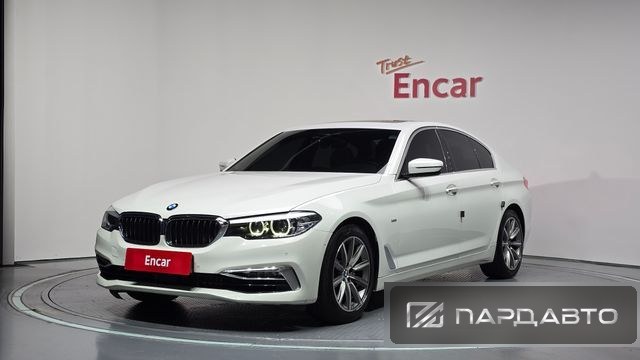 BMW 5 Series (G30)