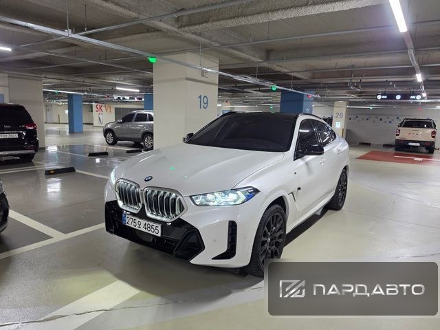 BMW X6 (G06)