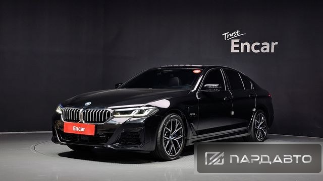 BMW 5 Series (G30)