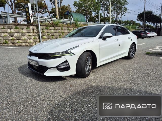 Kia K5 (DL3)