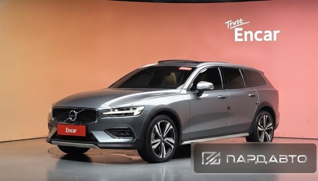 Volvo V60 Cross Country