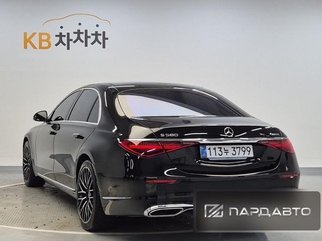 Mercedes-Benz S-Class (W223)