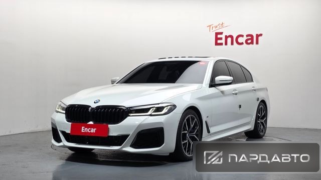 BMW 5 Series (G30)