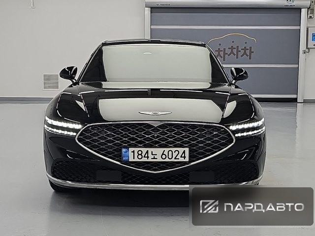 Genesis G90 (RS4)