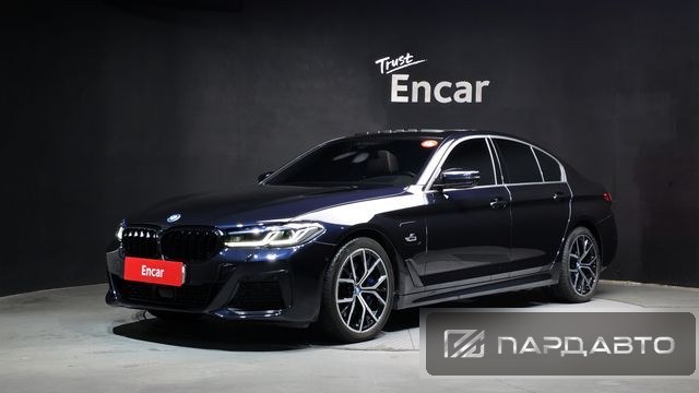BMW 5 Series (G30)