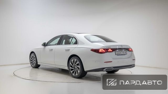 Mercedes-Benz E-Class (W214)