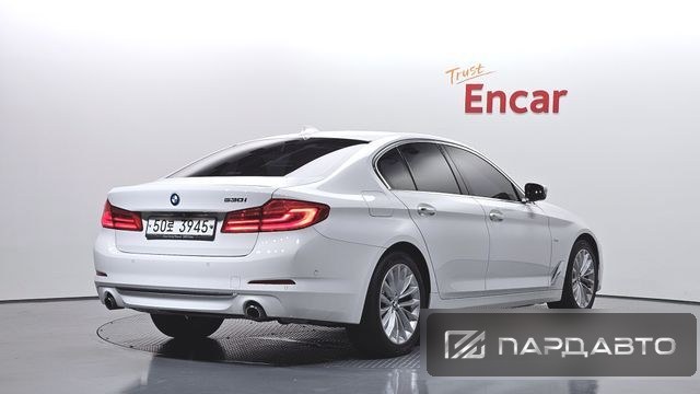 BMW 5 Series (G30)