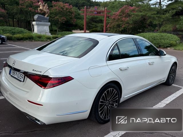 Mercedes-Benz S-Class (W223)