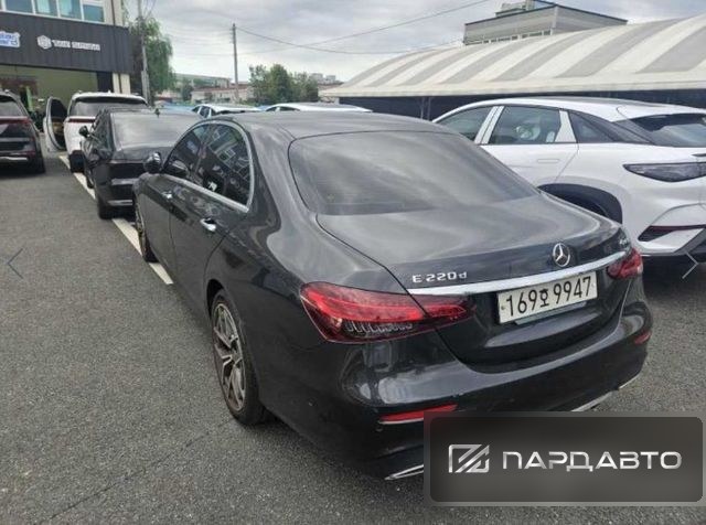 Mercedes-Benz E-Class (W213)