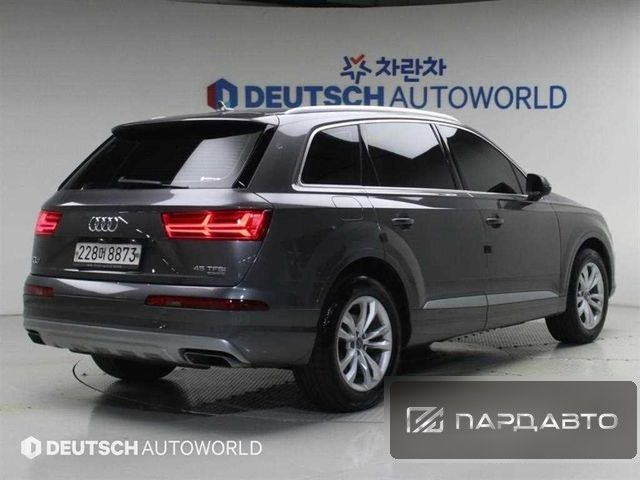Audi Q7 (4M)