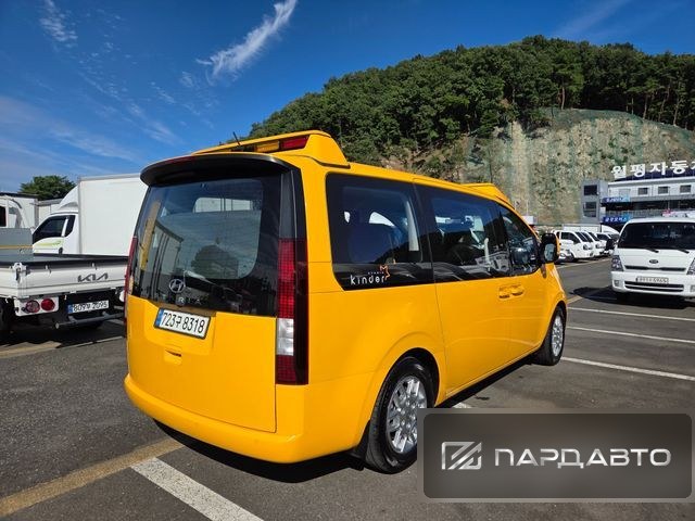 Hyundai Staria (US4)