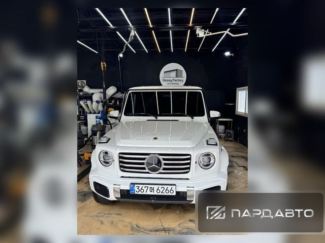 Mercedes-Benz G-Class (W465)