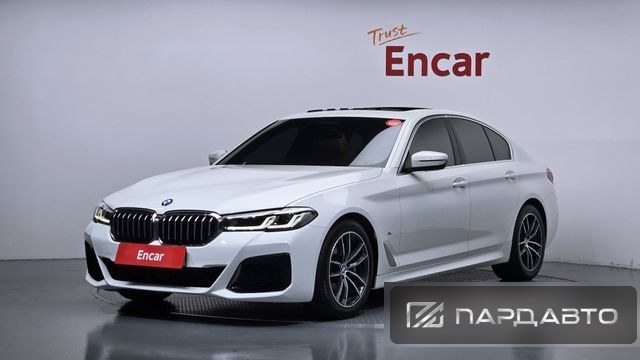 BMW 5 Series (G30)
