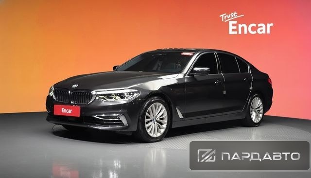 BMW 5 Series (G30)