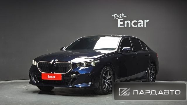 BMW 5 Series (G60)