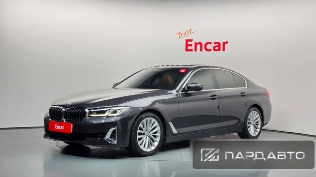 BMW 5 Series (G30)