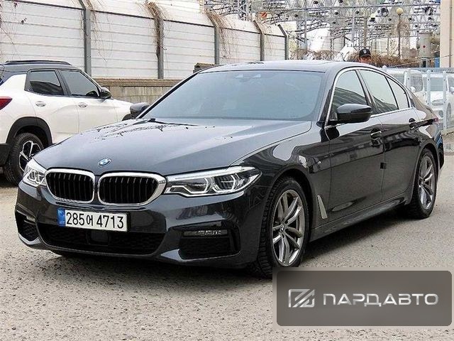 BMW 5 Series (G30)