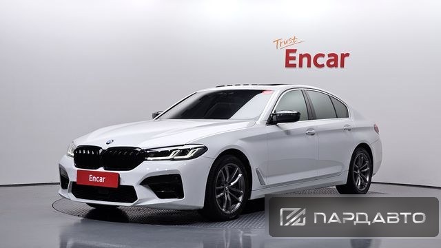 BMW 5 Series (G30)