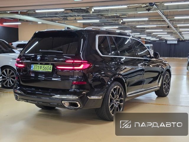 BMW X7 (G07)
