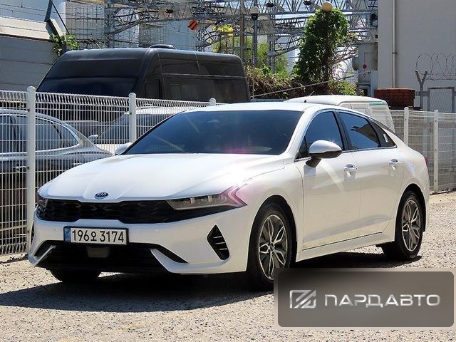 Kia K5 (DL3)