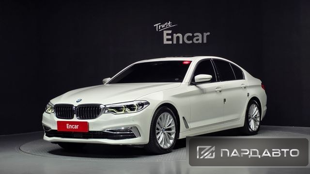 BMW 5 Series (G30)