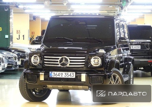 Mercedes-Benz G-Class (W465)