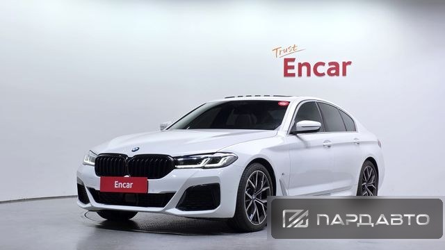 BMW 5 Series (G30)