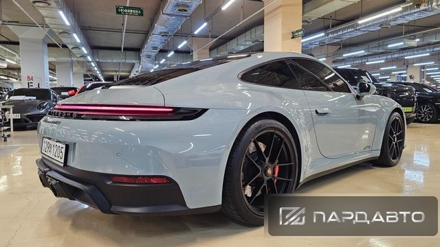 Porsche 911(992)