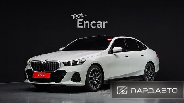 BMW 5 Series (G60)