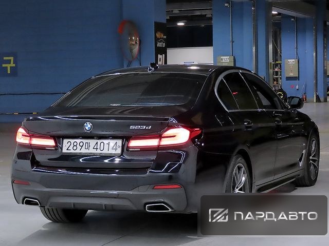 BMW 5 Series (G30)