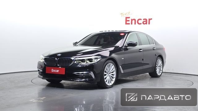 BMW 5 Series (G30)