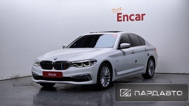 BMW 5 Series (G30)